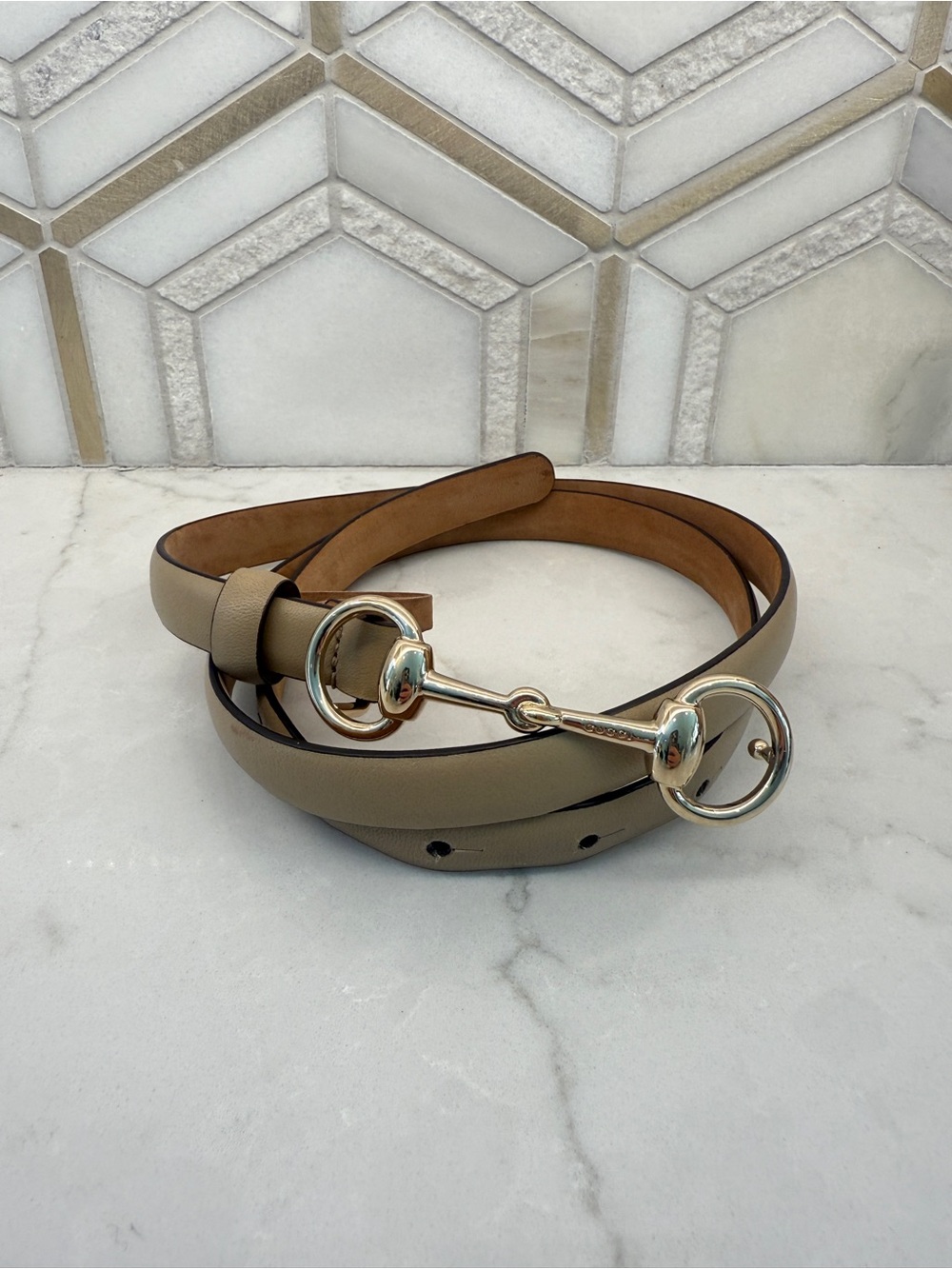 GUCCI THIN BELT TAN BEIGE GOLD HORSEBIT SKINNY 85 28349-1766